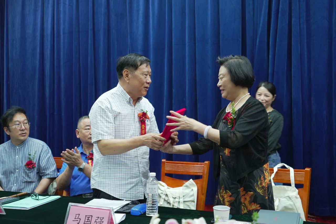 /ueditor/image/20240722/1721624295960277/微信图片_20240722125617.jpg 微信图片_20240722125617.jpg