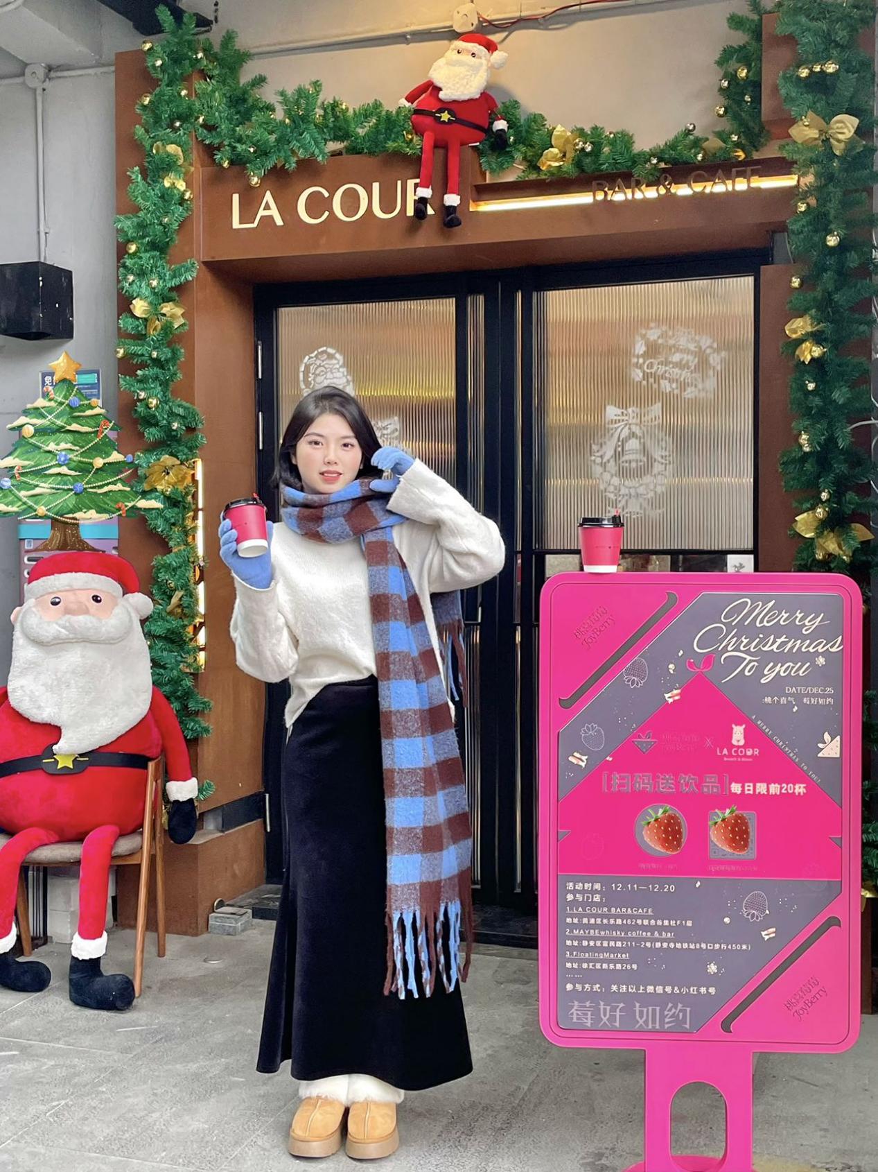 a7cc69233563300ea8960f0667afc747