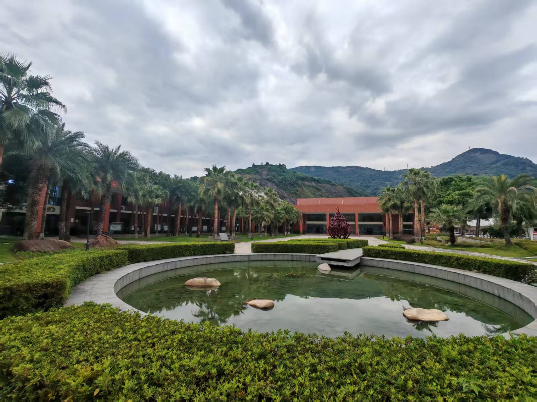 浙江省温州市特殊教育学校的校园一角。人民网记者 王子锋摄