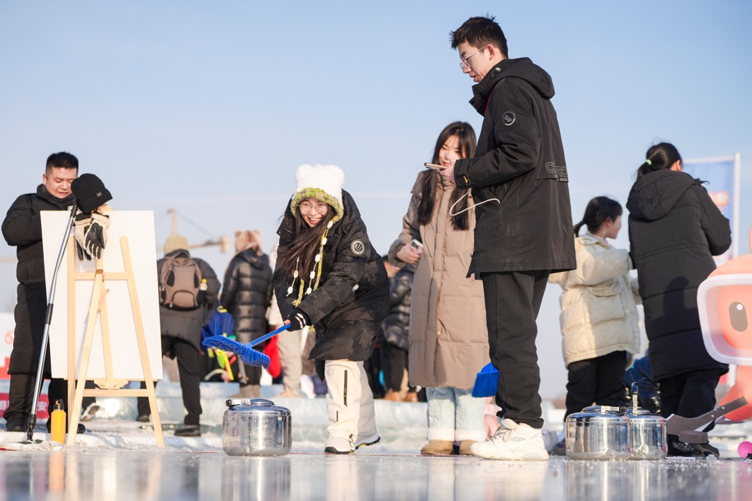 游客体验特色文旅项目。受访方供图