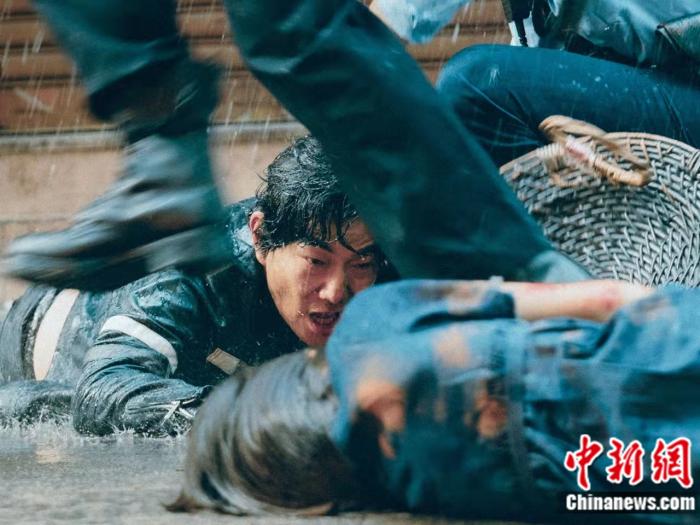 点击进入下一页