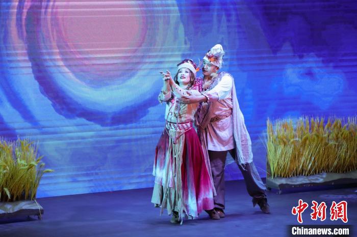 图为节目“小河公主”。　苟继鹏 摄