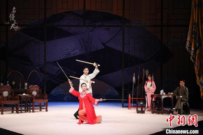 《名优之死》再度登台 李春光 摄