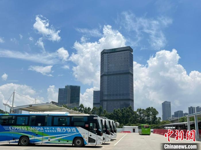 广东98个高温预警“迎”入伏第一天“桑拿模式”将持续