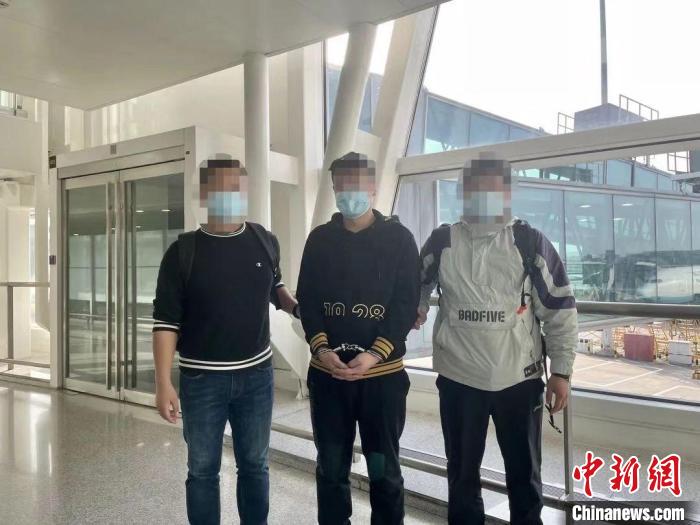 浙江警方侦破一起特大制贩新型毒品案涉及20多个省市