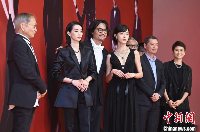 香港电影金像奖“影后”刘雅瑟：为有源头活水来