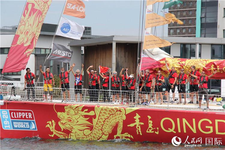 本届克利伯环球帆船赛总冠军 “青岛号”。人民网记者 邢雪摄