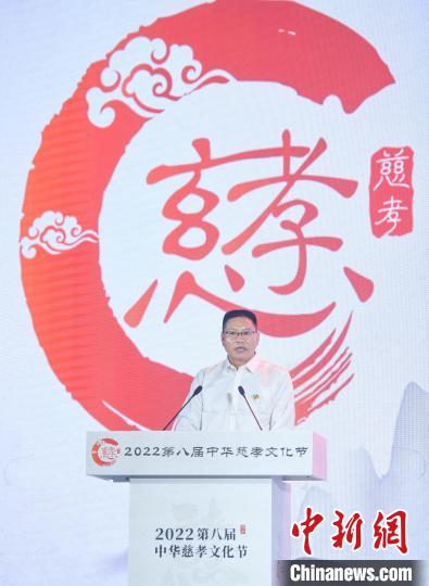 中国老龄协会综合部主任王振云致辞 王刚 摄