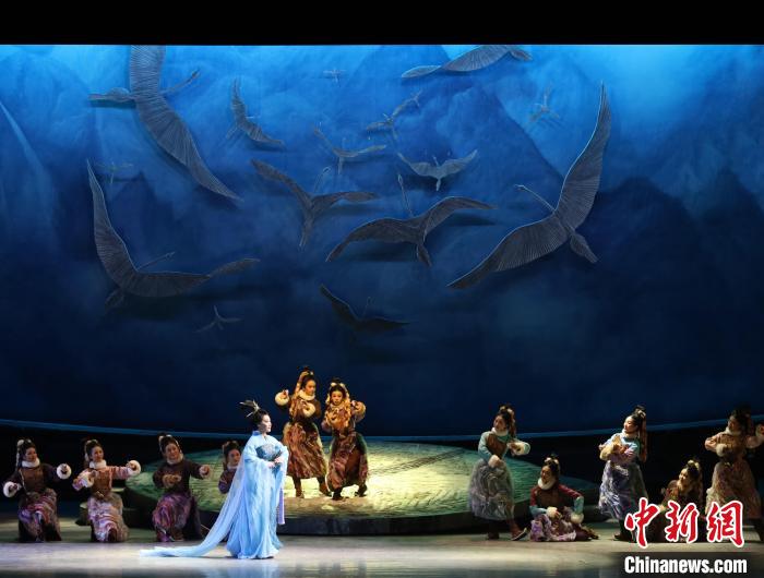 史诗南音《文姬归汉》:用古典与时尚营造极致梦幻