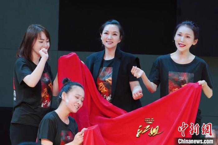 北京电影学院校友见证母校首部音乐剧《江姐》诞生