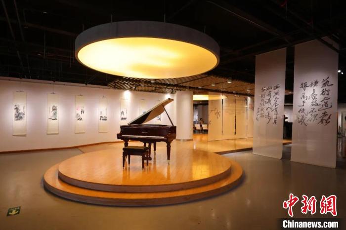 “五世同堂”——齐白石家族传承艺术展现场 展览展委会 供图 “五世同堂”——齐白石家族传承艺术展现场 展览展委会 供图