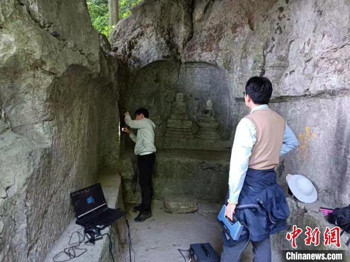 石窟造像现场 浙江大学 供图 石窟造像现场 浙江大学 供图