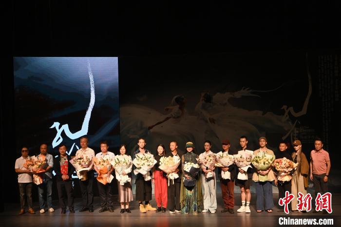 杨丽萍舞剧《孔雀》十年后“新生”将开启全国巡演