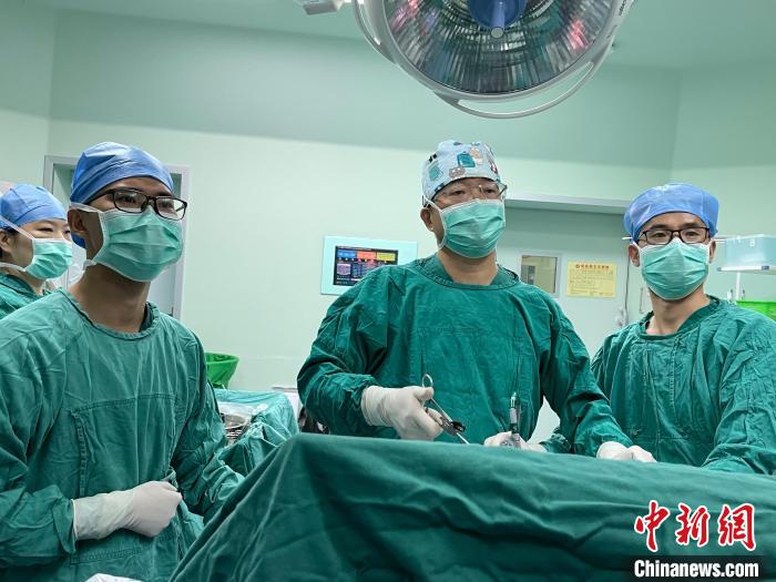 粤减重手术例数一年增三成专家:男女长胖原因存较大差异