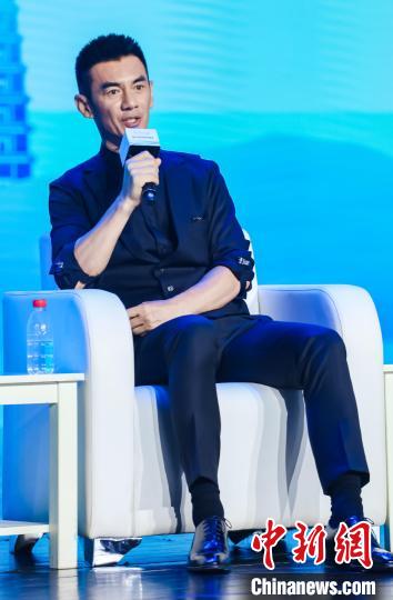 业界：互联网影视应将选择权交给观众促多元化发展