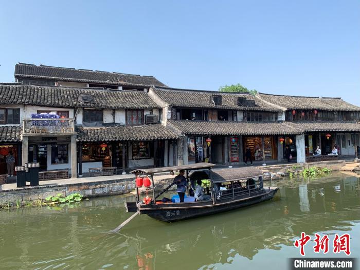 嘉善西塘古镇。　郭其钰 摄