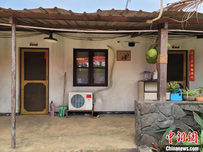 电视剧《欢迎来到麦乐村》在海南万宁搭建的“麦乐村”。　王晓斌 摄